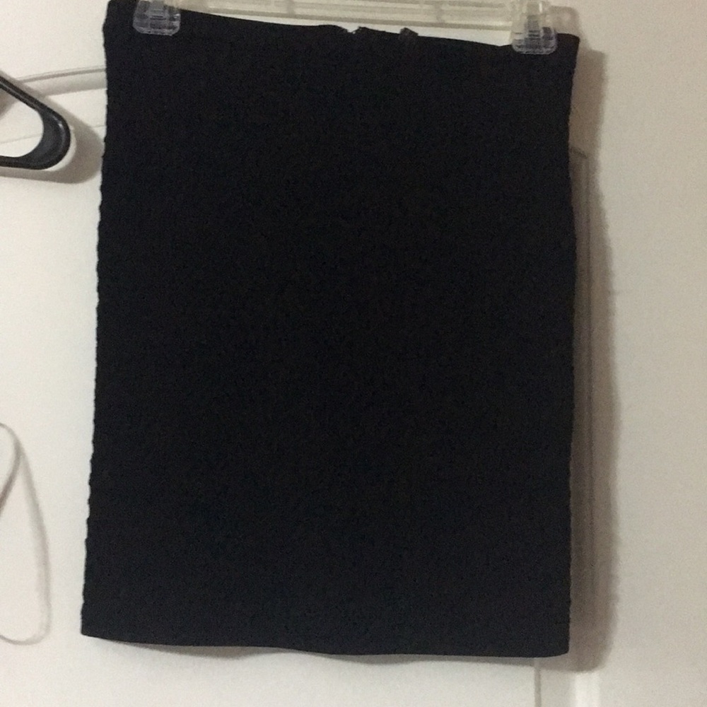 Guess, Black skirts set